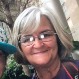 Meet your Posher, Loretta